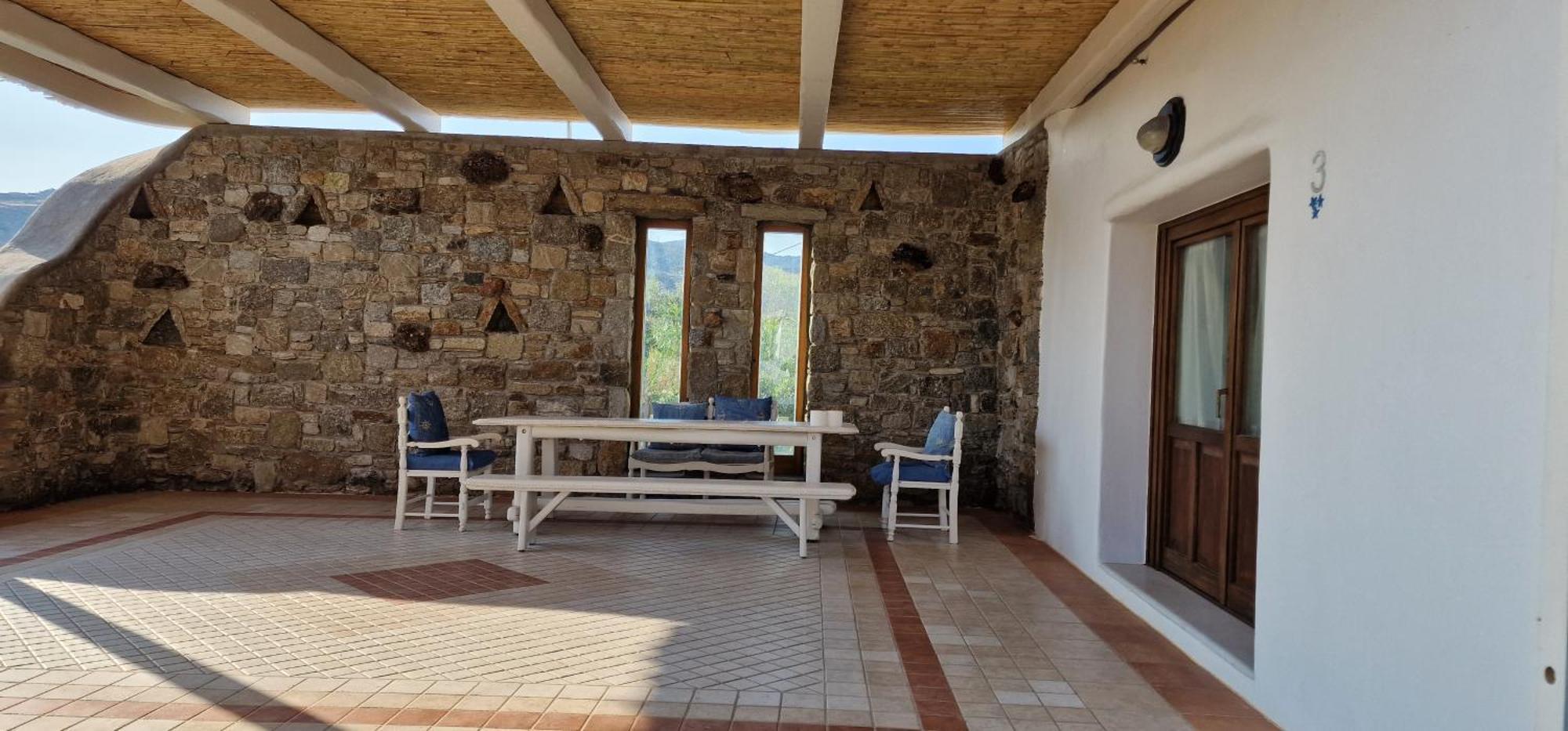 Divers House Agrari  Exteriér fotografie
