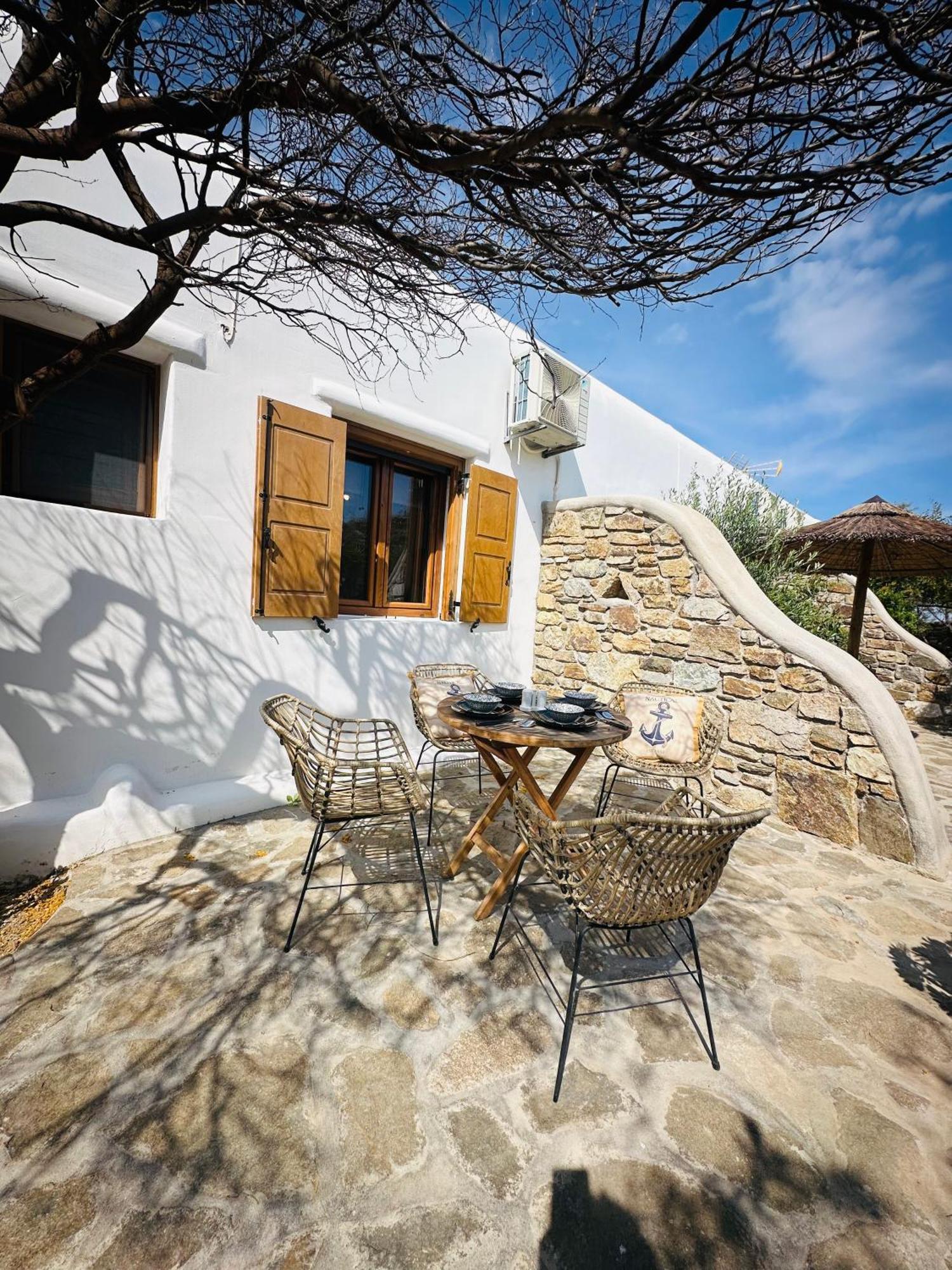 Divers House Agrari  Exteriér fotografie