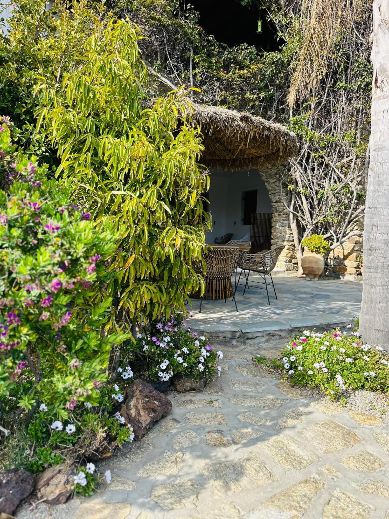 Divers House Agrari  Exteriér fotografie